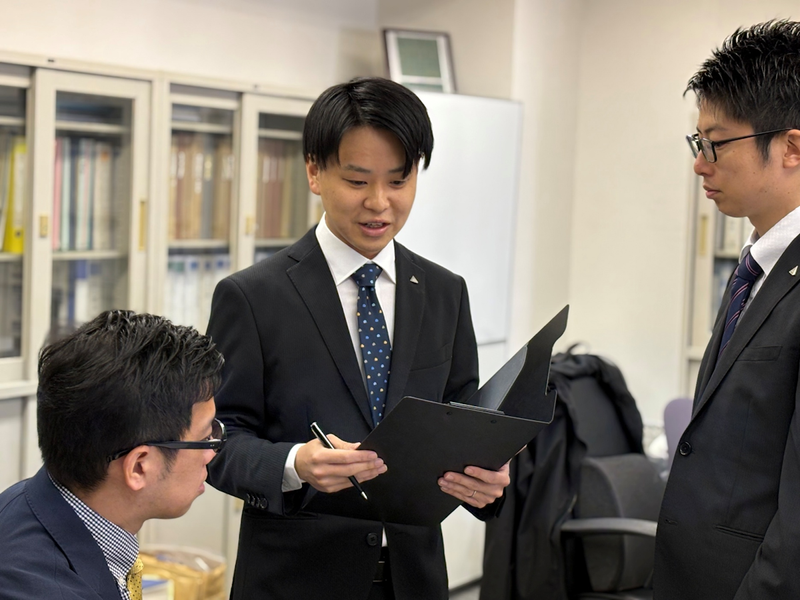 株式会社ピラミッド