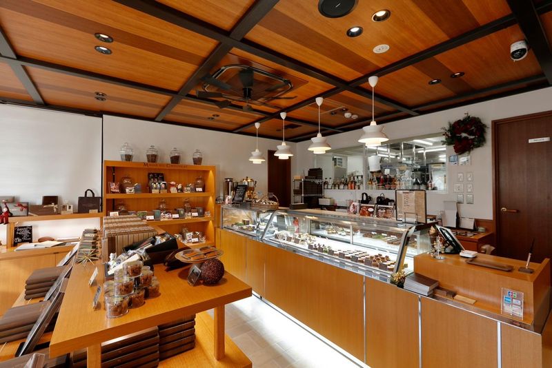 マジドゥショコラ玉川高島屋店のアルバイト・バイト求人情報-03