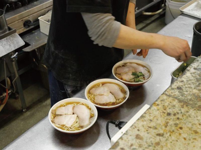 煮干ラーメン ひらこ屋 東京ラーメンストリート店のアルバイト・バイト求人情報-02