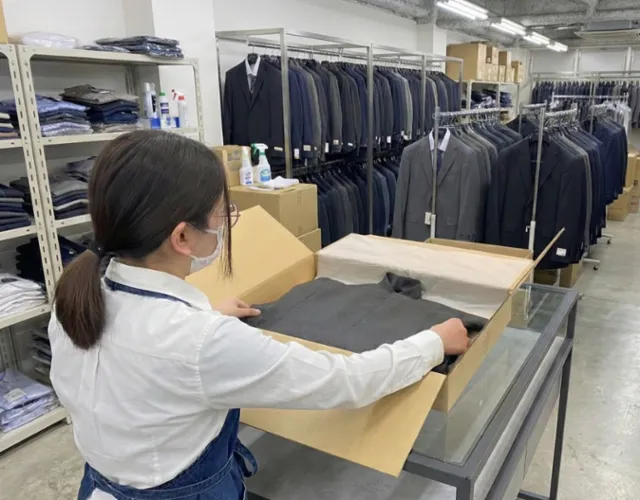 青山商事株式会社　洋服の青山　オンラインストアのアルバイト・バイト求人情報