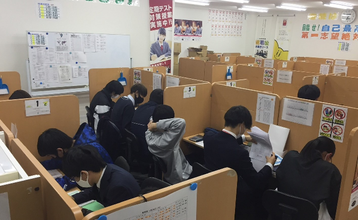 株式会社TOMのアルバイト・バイト求人情報-02