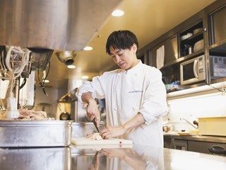 オーバカナル 梅田店のアルバイト・バイト求人情報-02