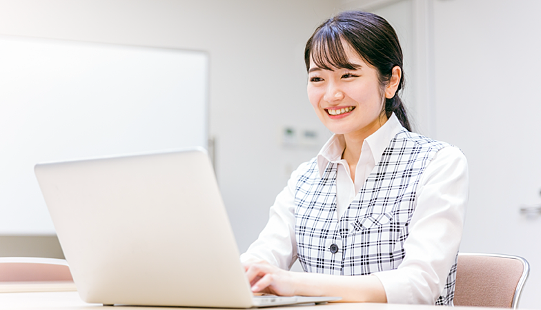 株式会社アンフィニー/港区の大手海運会社の派遣求人情報