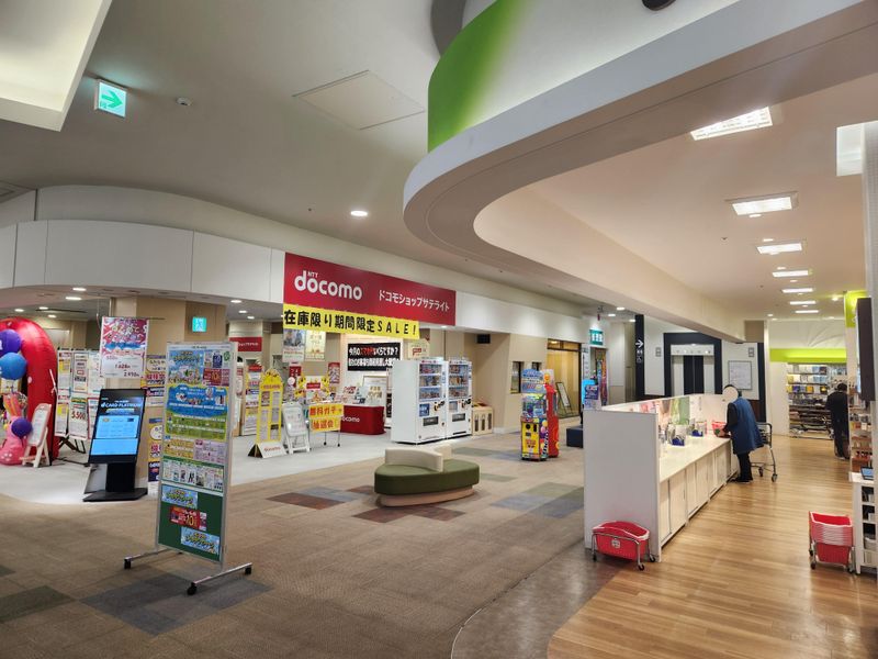 スマホ修理館イオンモール小山店のアルバイト・バイト求人情報-04