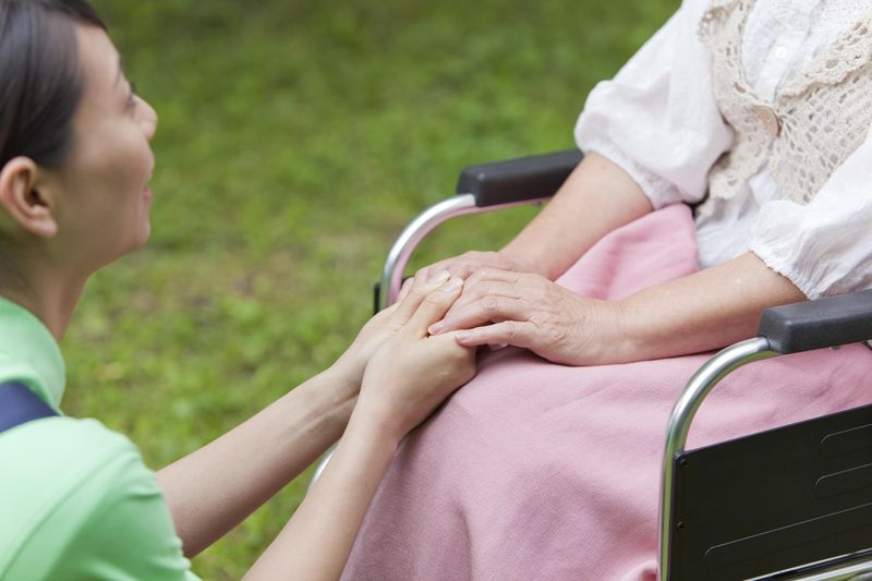 株式会社トライストーン　サービス付き高齢者向け住宅　クレインパレス八尾安中のアルバイト・バイト求人情報-04