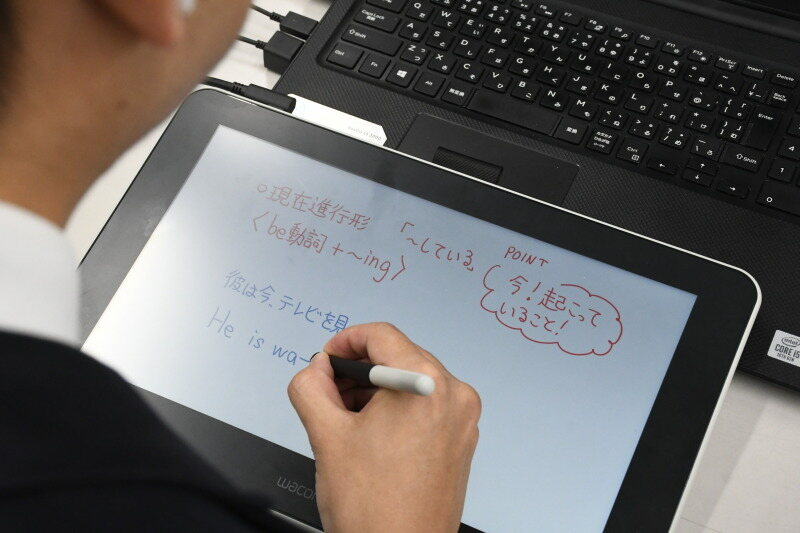 英進個別 講師センター ICT教育Laboのアルバイト・バイト求人情報-03