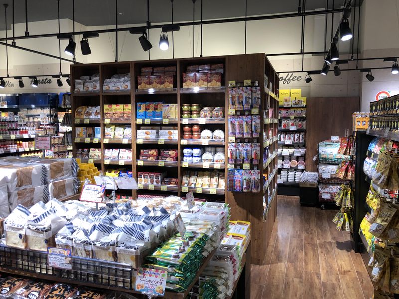 Food warehouse【あきるのプレイス店】のアルバイト・バイト求人情報-02