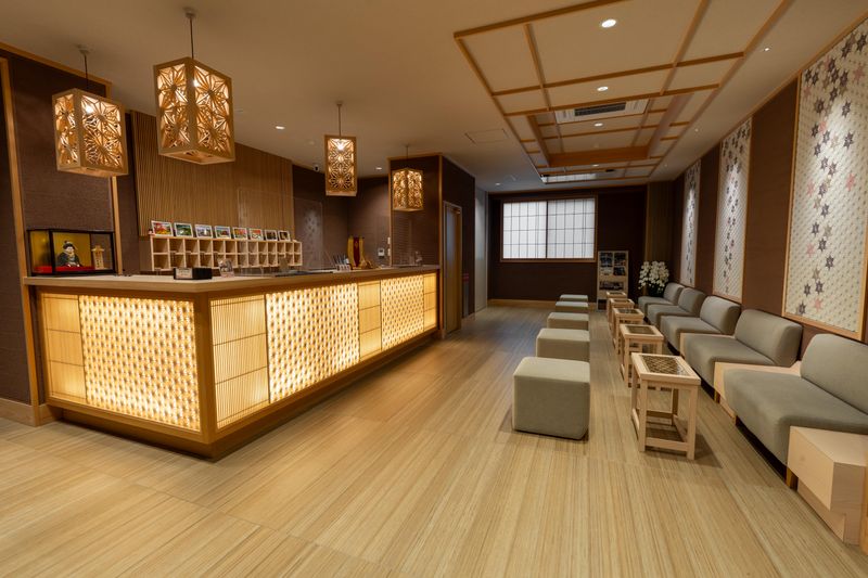 京ごはんと露天風呂の宿 ゆのはな月やのアルバイト・バイト求人情報-02