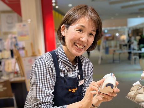 ミキハウス ホットビスケッツ　アカチャンホンポ　ららぽーと福岡のアルバイト・バイト求人情報-05