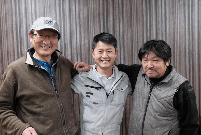 有限会社　新成建装の求人・転職情報