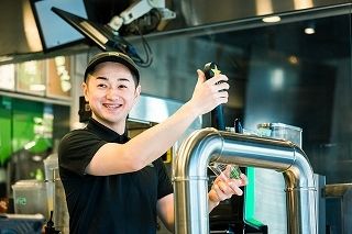シェイクシャック 東京国際フォーラム店のアルバイト・バイト求人情報-06