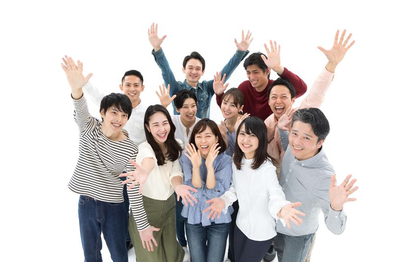 株式会社エミック