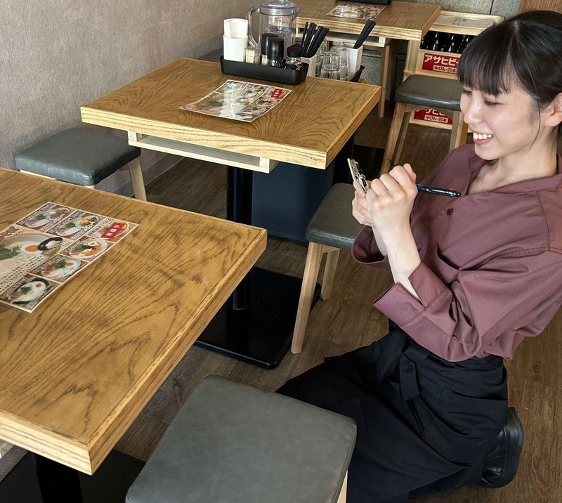 麺屋のとなりのアルバイト・バイト求人情報-02