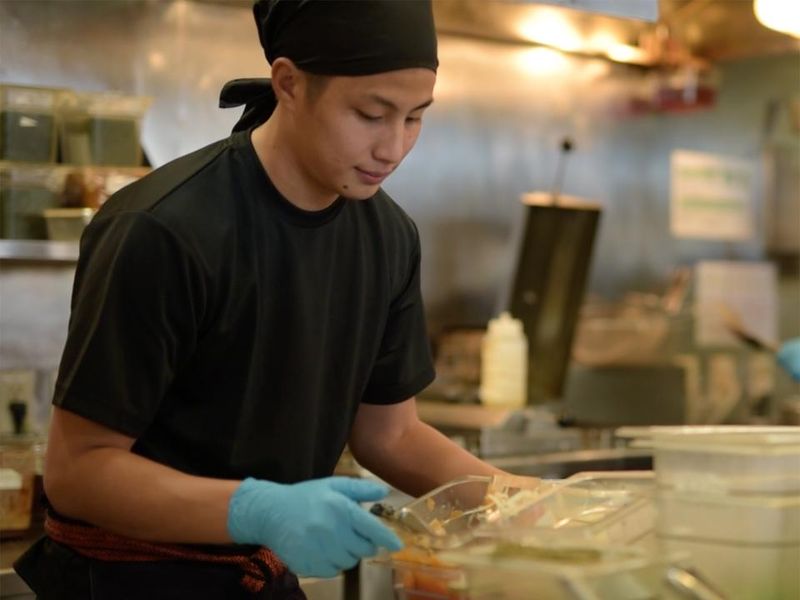 丸源ラーメン 伊勢店　オカダコーポレーション株式会社のアルバイト・バイト求人情報-02