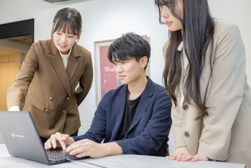 株式会社アプクロの求人・転職情報