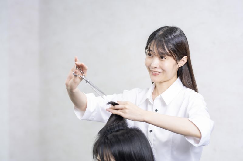 HAIR SALON IWASAKI 北海道桂岡店のアルバイト・バイト求人情報-03