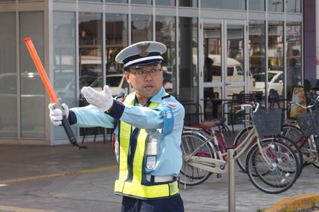 小田原市　食品スーパーの求人3