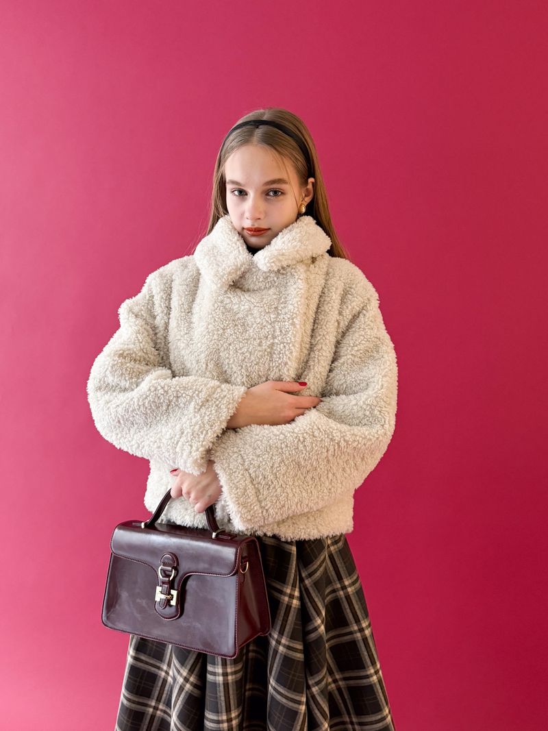 F i.n.t 札幌ステラプレイス店のアルバイト・バイト求人情報-02