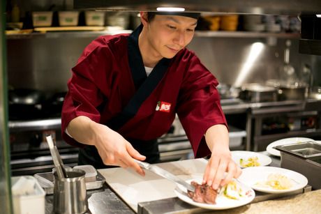 宮崎肉処霧峰　ゆめタウン久留米店の求人情報