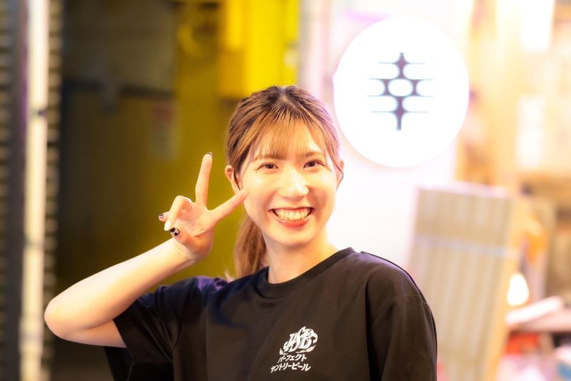 焼き鳥ともつ鍋&朝〆鮮魚 個室居酒屋 炭焼市場 新橋本店のアルバイト・バイト求人情報-04