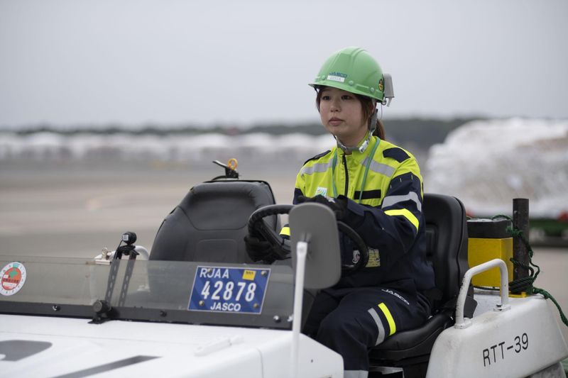 日本空港サービス株式会社のアルバイト・バイト求人情報-05