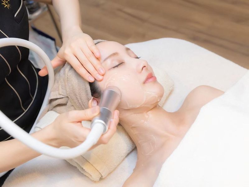 小顔&肌質改善専門 MEIS Beauty Salon福井のアルバイト・バイト求人情報-04