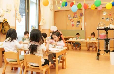 グローバルな学びの機会も多い保育園のWeb説明会・園見学