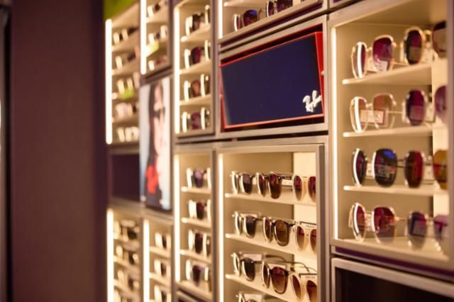 Ray-Ban 渋谷店のアルバイト・バイト求人情報-03