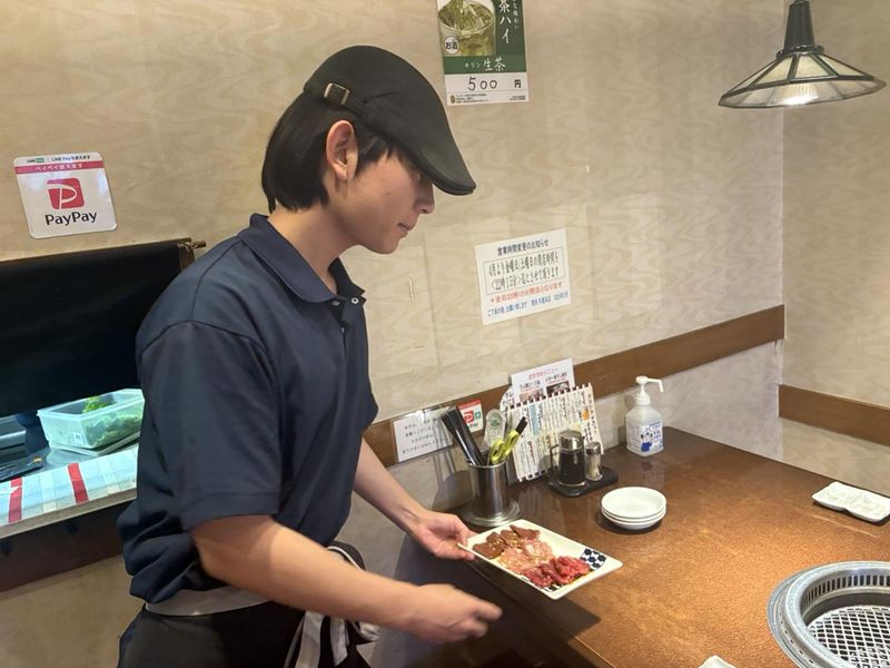 焼肉牛徳本店(有限会社德フーズ)のアルバイト・バイト求人情報-01