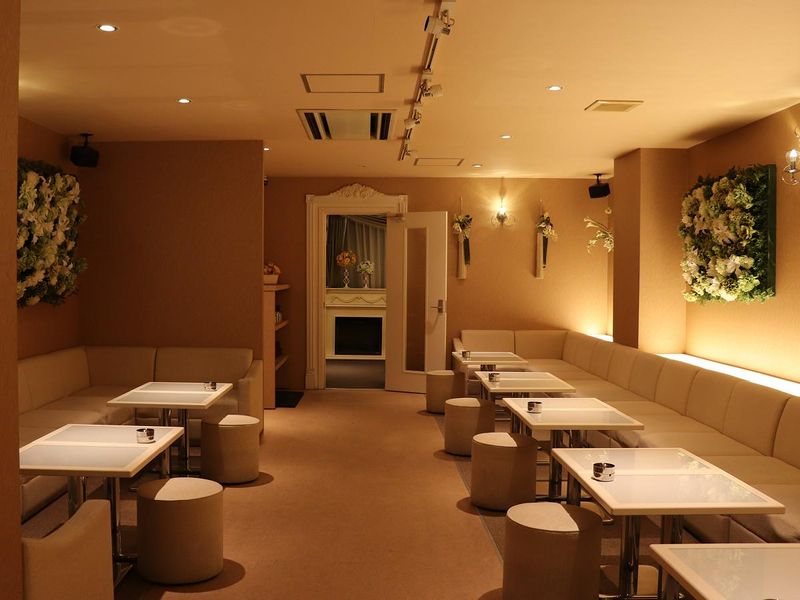 Girls Bar Clearのアルバイト・バイト求人情報-03