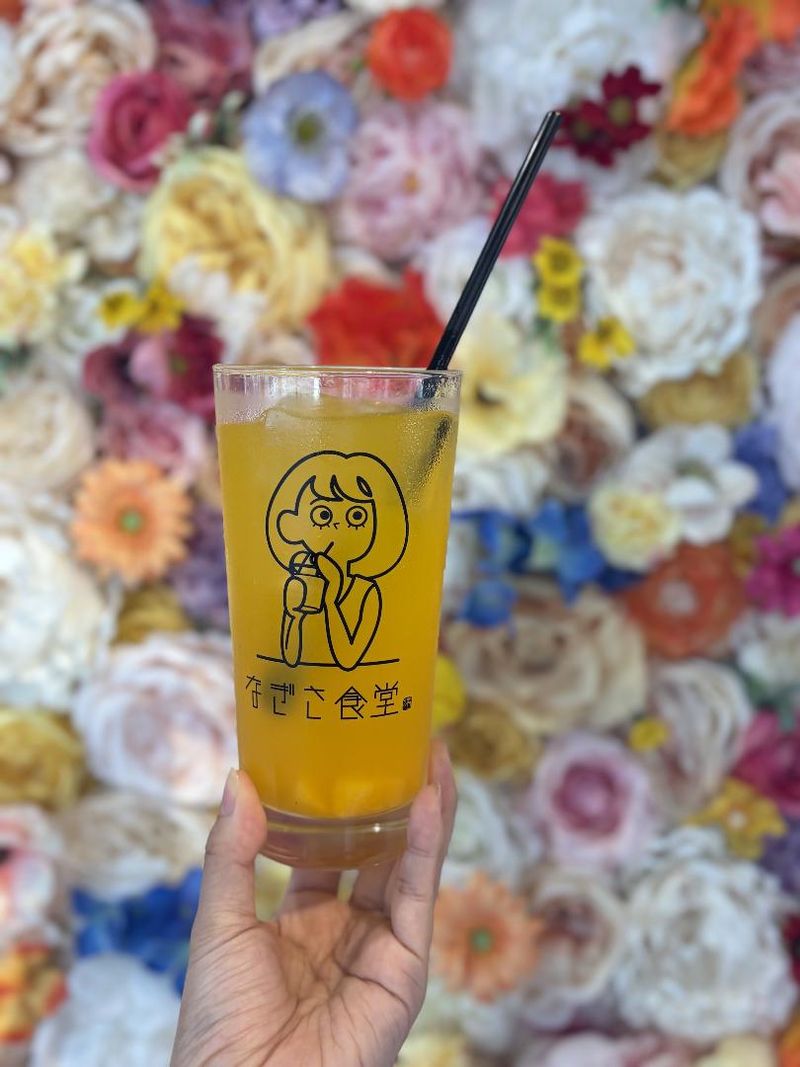 花とご飯とクリームソーダ なぎさ食堂のアルバイト・バイト求人情報-05