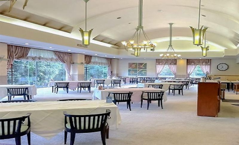 宮の森カントリー倶楽部内レストランのアルバイト・バイト求人情報-03