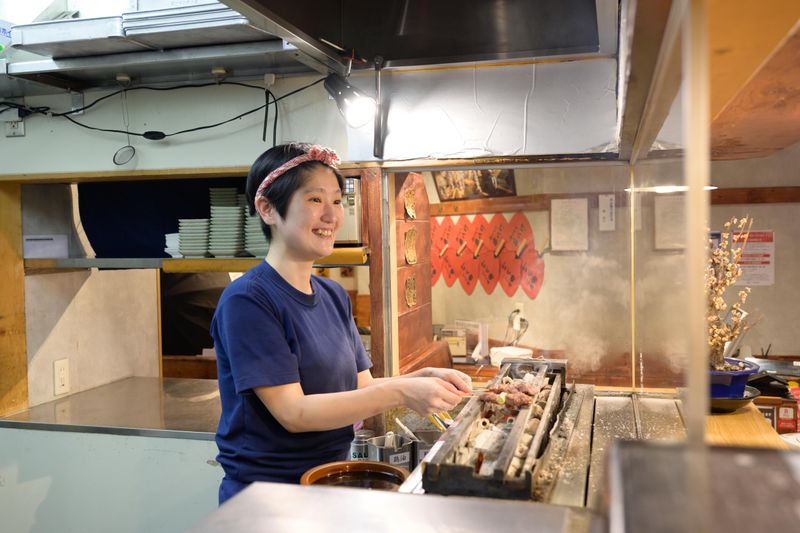 豊創フーズ株式会社　炭火焼き鳥　串八珍　中野南口店のアルバイト・バイト求人情報-03