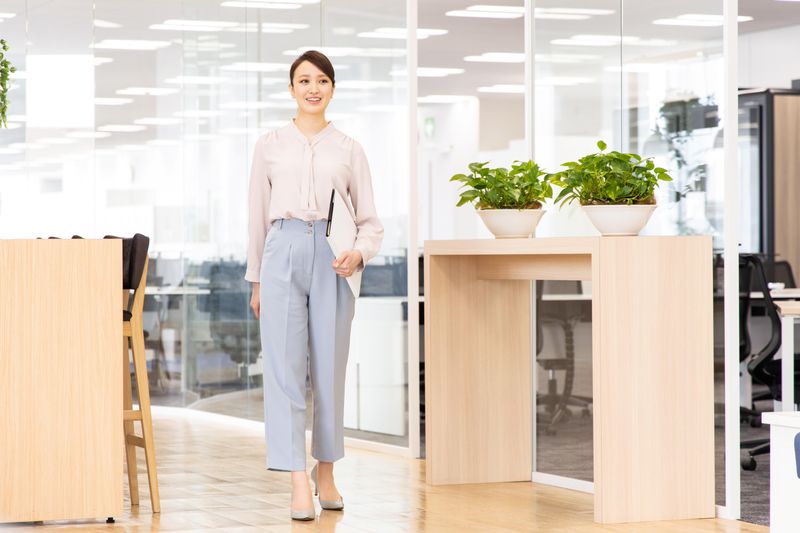 アデコ株式会社　就業先企業(有名メーカーの大手関連会社)のアルバイト・バイト求人情報-02