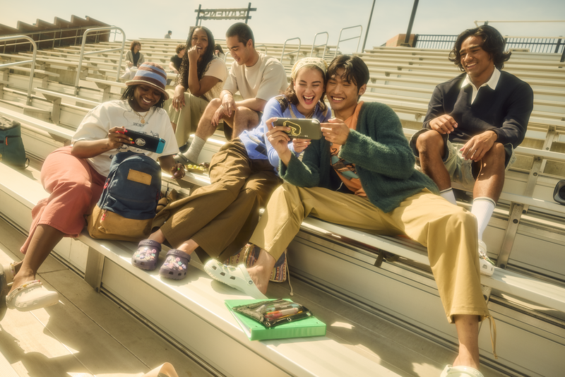 Crocs テラスモール松戸店のアルバイト・バイト求人情報-18