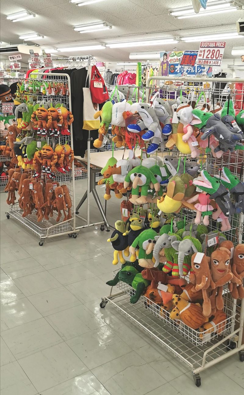 株式会社杉山洋品店　函南店のアルバイト・バイト求人情報-03