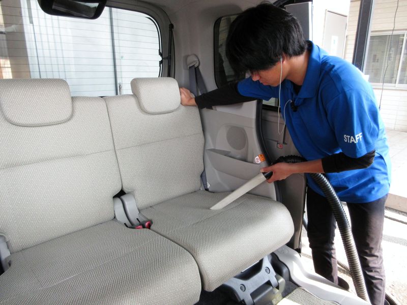 株式会社トップオート　岩槻店/国産車・輸入車・プロショップのアルバイト・バイト求人情報-05