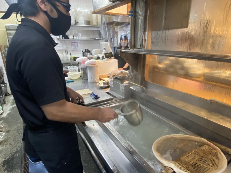 セルフうどんやまタクト店のアルバイト・バイト求人情報-04