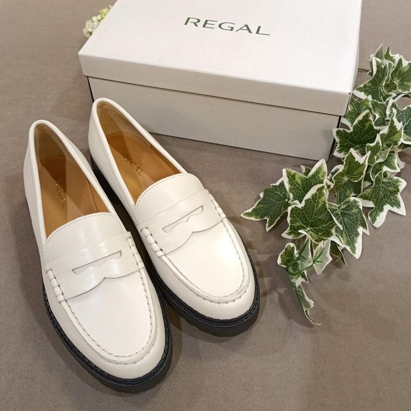 REGAL SHOES 阪急三番街店のアルバイト・バイト求人情報-03