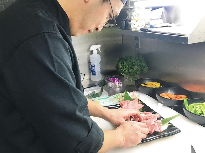 焼肉七つ星　福島店の求人情報