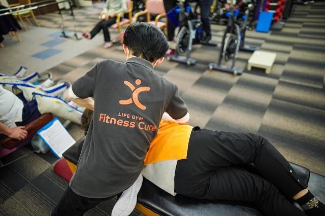 リハデイFitnessCureのアルバイト・バイト求人情報-01