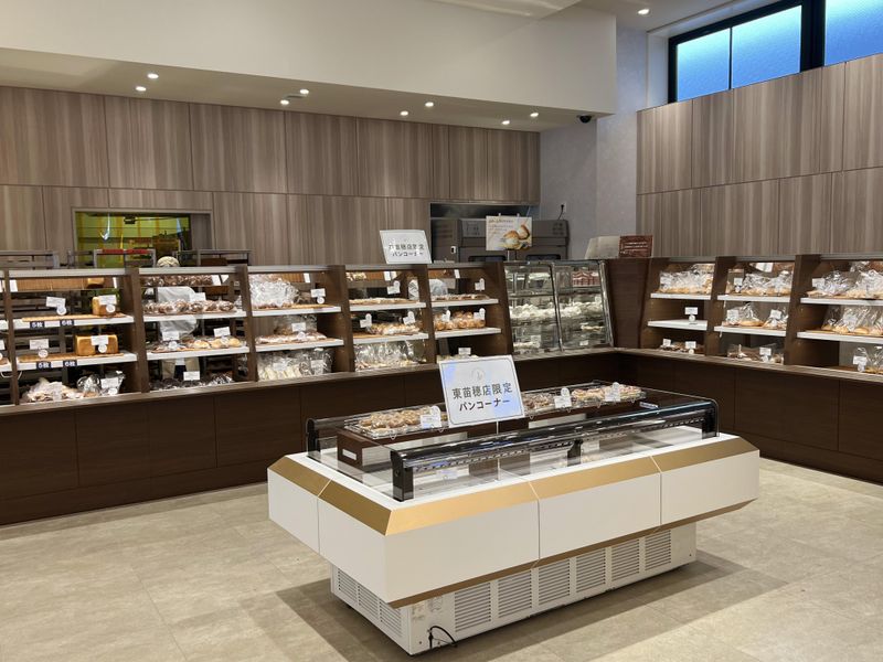 ロイズ東苗穂店のアルバイト・バイト求人情報-05