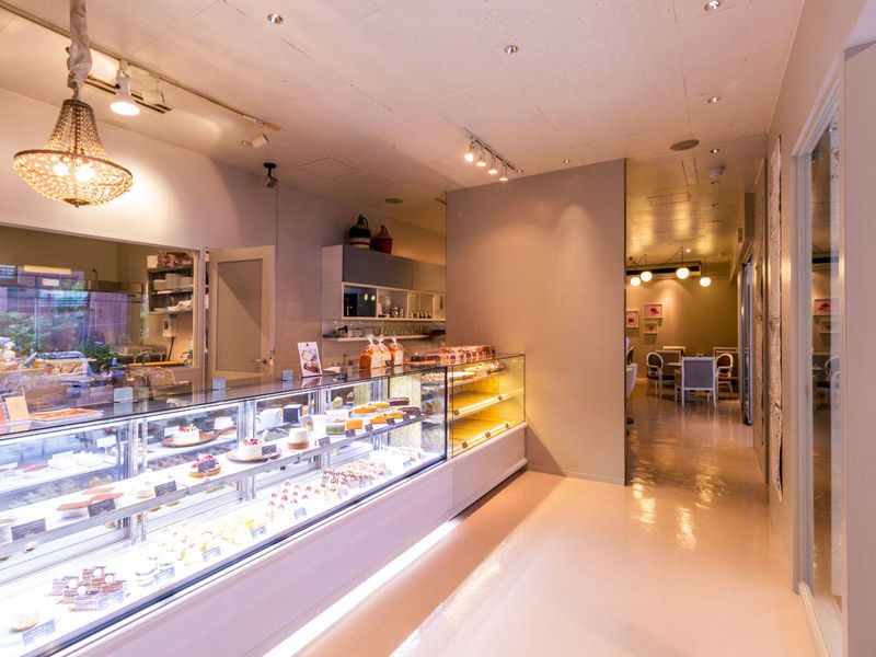 PARADIS 小石川本店のアルバイト・バイト求人情報-02