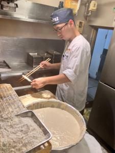 串かつだるま　新大阪駅なか店のアルバイト・バイト求人情報-04