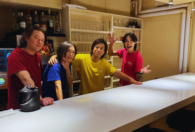 エンターテインメントショーレストラン　大安吉日のアルバイト・バイト求人情報-02