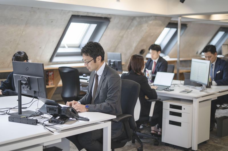 万有興産株式会社の求人・転職情報