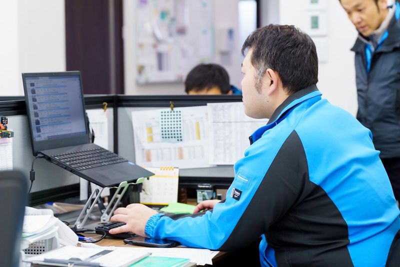 スズヒロフォークリフト株式会社のアルバイト・バイト求人情報-03