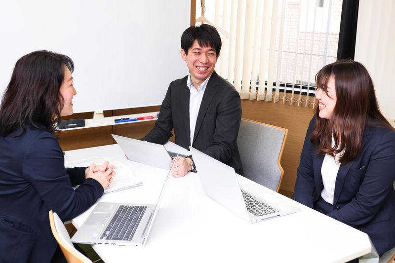 税理士法人九段会計事務所のアルバイト・バイト求人情報-01