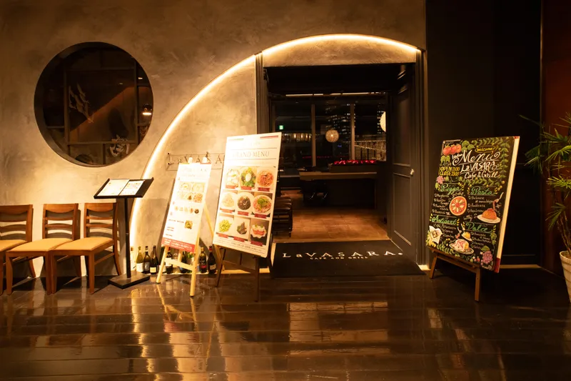 full株式会社　LaVASARA Cafe&Grill 銀座本店のアルバイト・バイト求人情報-08