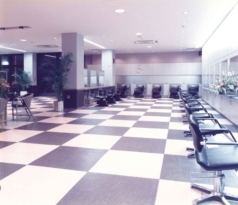 ヘア　イノウエの求人・転職情報-05